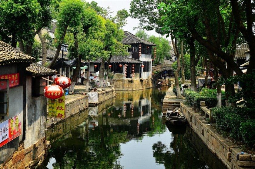 逃离广阔的山川